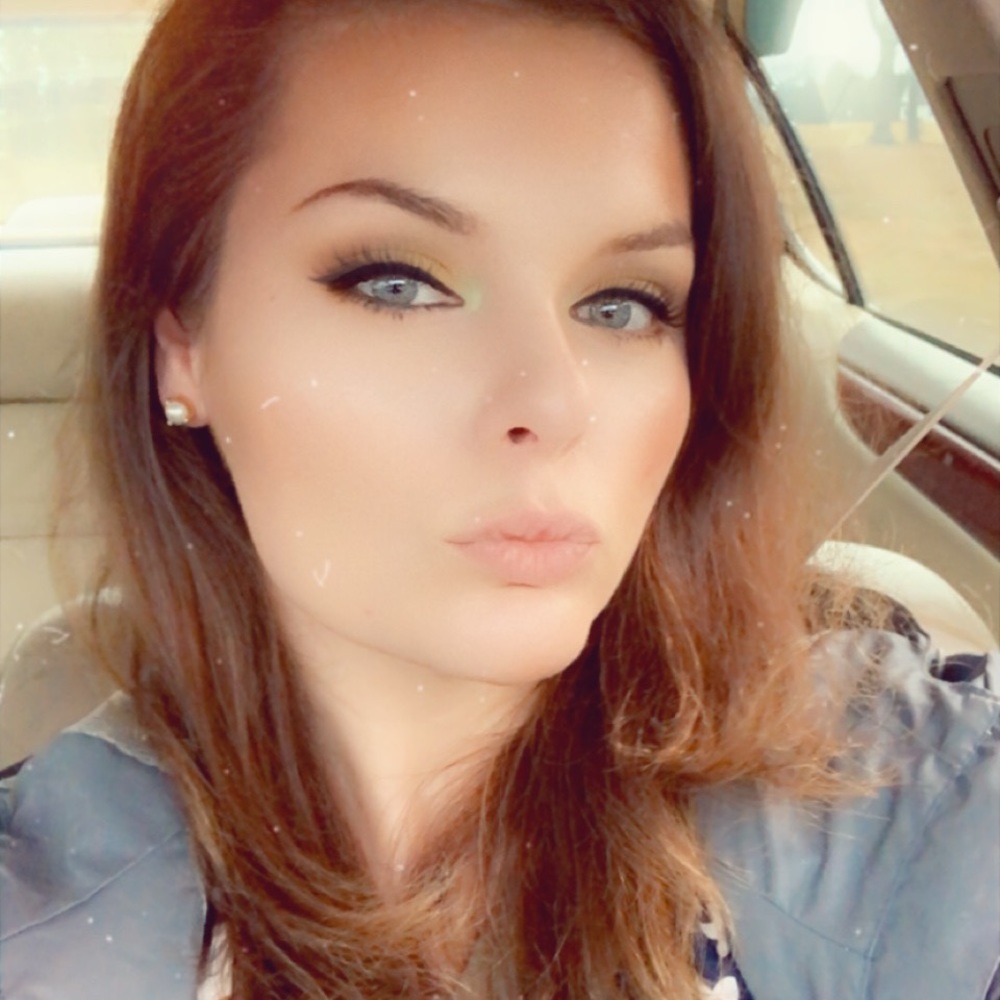 Meet your Posher, Erin